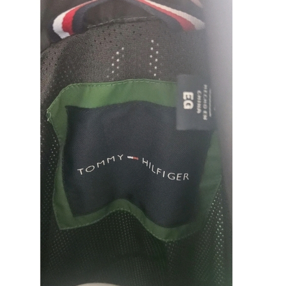 Vintage Tommy Hilfiger Hooded Rain & Windbreaker Jacket Forest Green Size XL - Picture 6 of 7